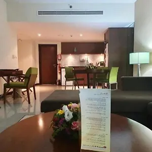 Апарт-отель Phoenix Plaza, Абу-Даби